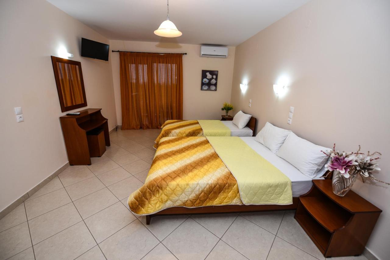 Paralía Hotel Toronto מראה חיצוני תמונה